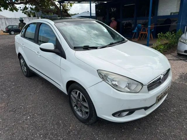 Fiat Grand Siena 2013