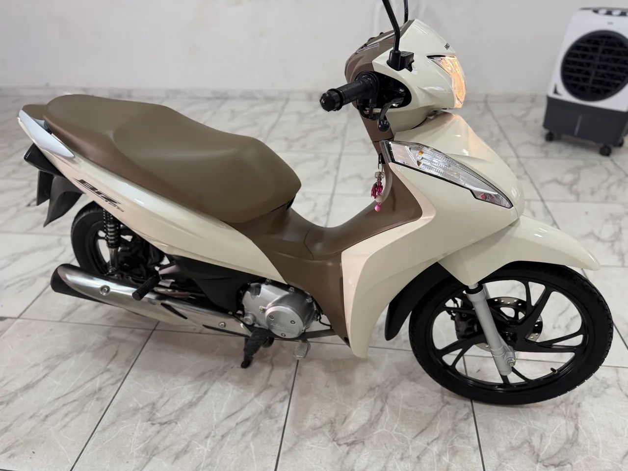Biz completa, branco pérola. Super nova! - Foto 2