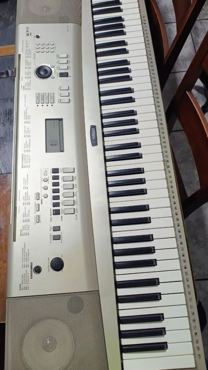 Teclado Yamaha YPG235 - Foto 3