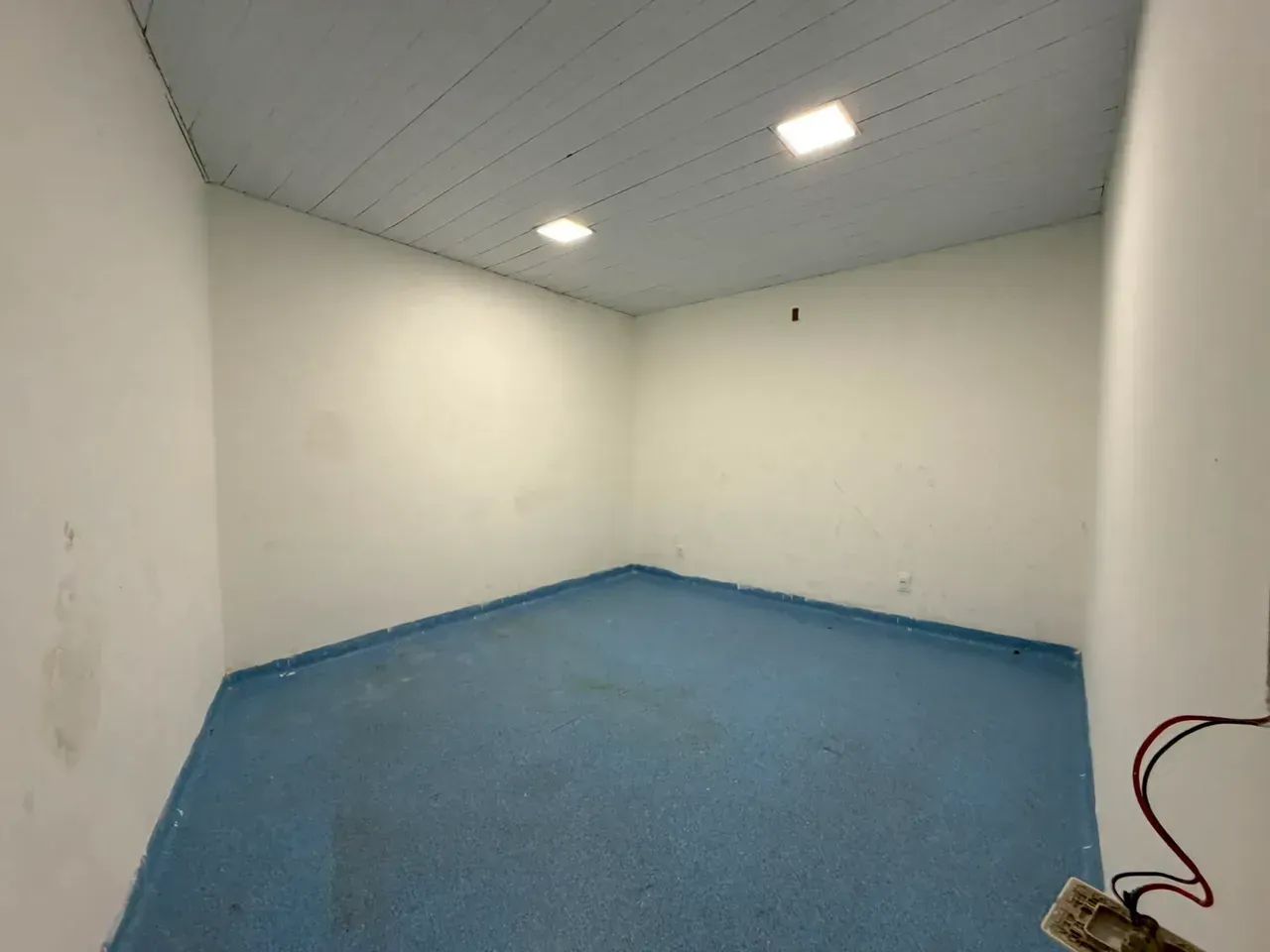 MÓVEL COMERCIAL À VENDA | ESQUINA MILTON SANTOS × GARIBALDI - Foto 4