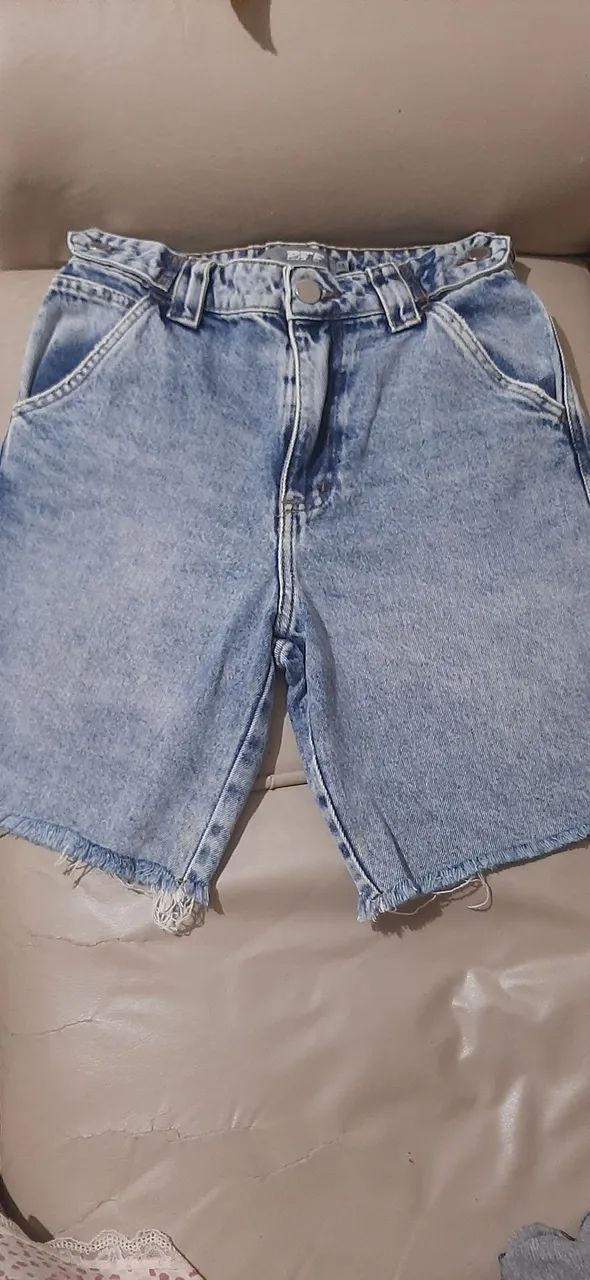 BERMUDA  JEANS  - 80,00