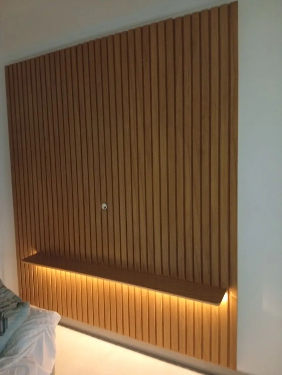 Painel ripado madeira Nobre 