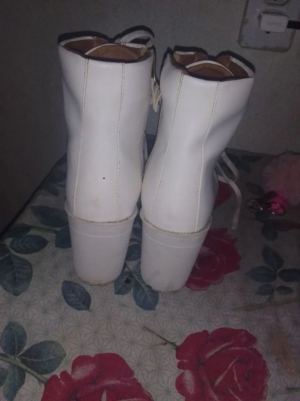 Bota com Salto - Foto 4