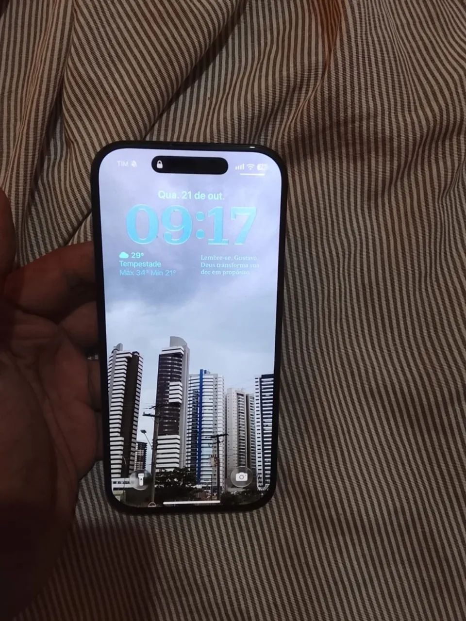 iPhone 16 pro 