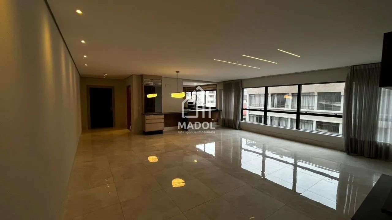 OPORTUNIDADE NO EDIFÍCIO ONYX 3 SUÍTES E 4 VAGAS DE GARAGEM - Foto 3