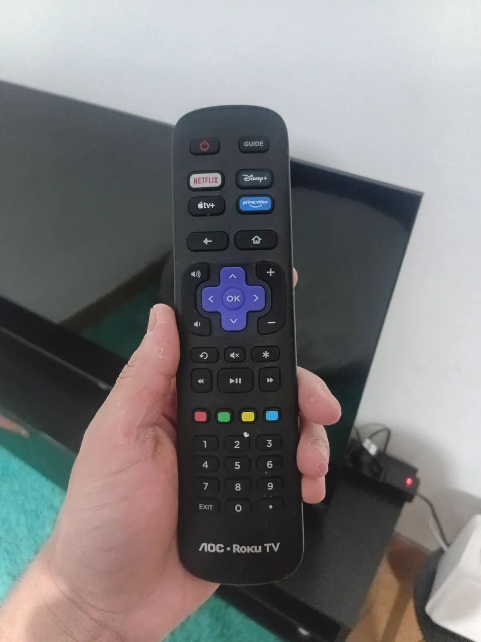 SMART TV AOC ROKU 50 POLEGADAS - 6 MESES DE USO COM 6 MESES DE GARANTIA + NF + CAIXA - Foto 3