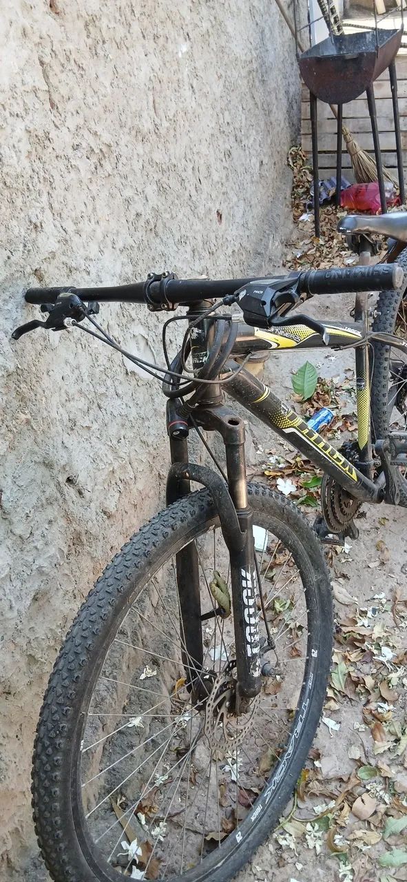 Bicicleta usada, em ótimo estado. 