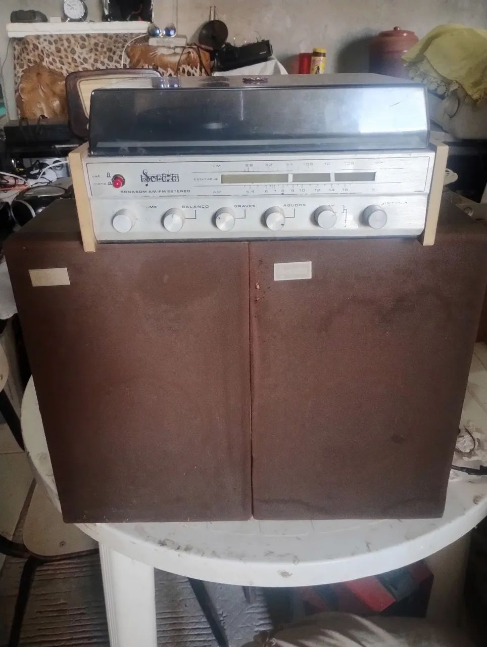Vendo toca disco cce 02x01 antigo funcionando 