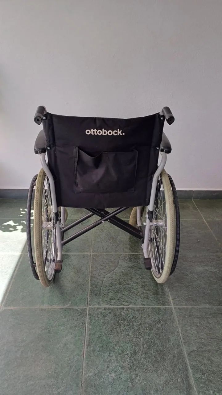 CADEIRA DE RODAS DOBRÁVEL OTTOBOCK 50cm - Foto 3