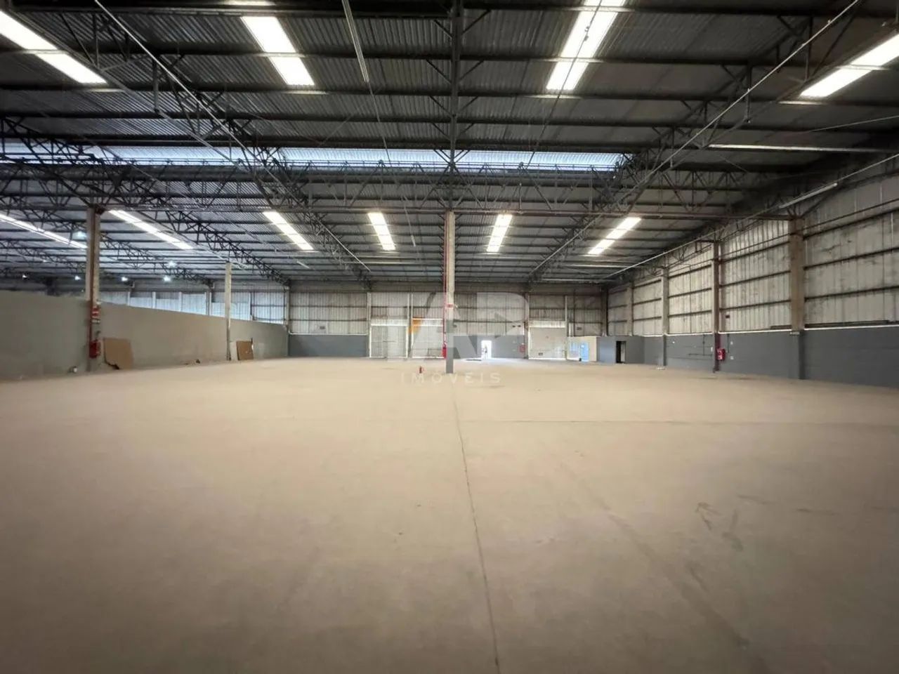 Galpão com 2.000m² para locação em Itajaí - Foto 2