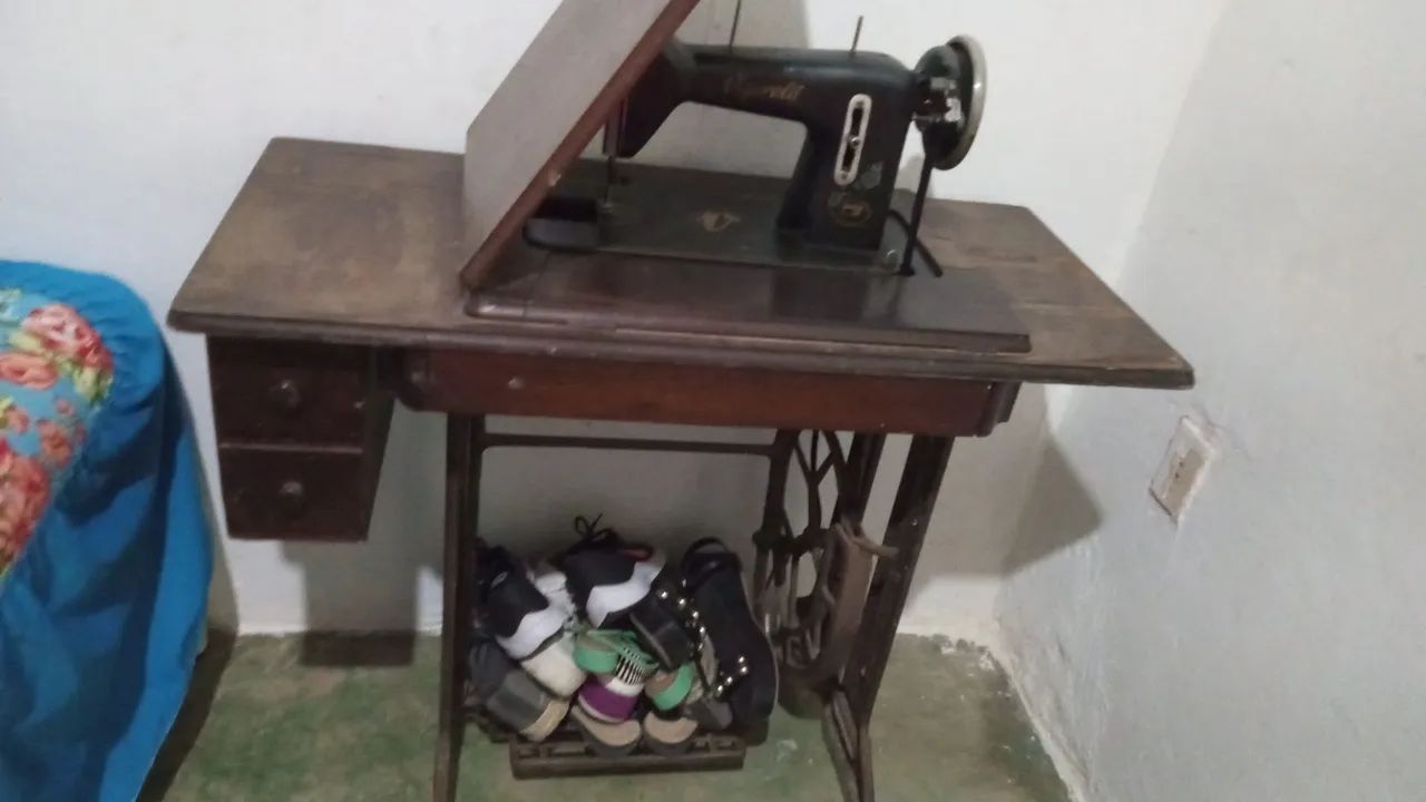Máquina de costura - Foto 2