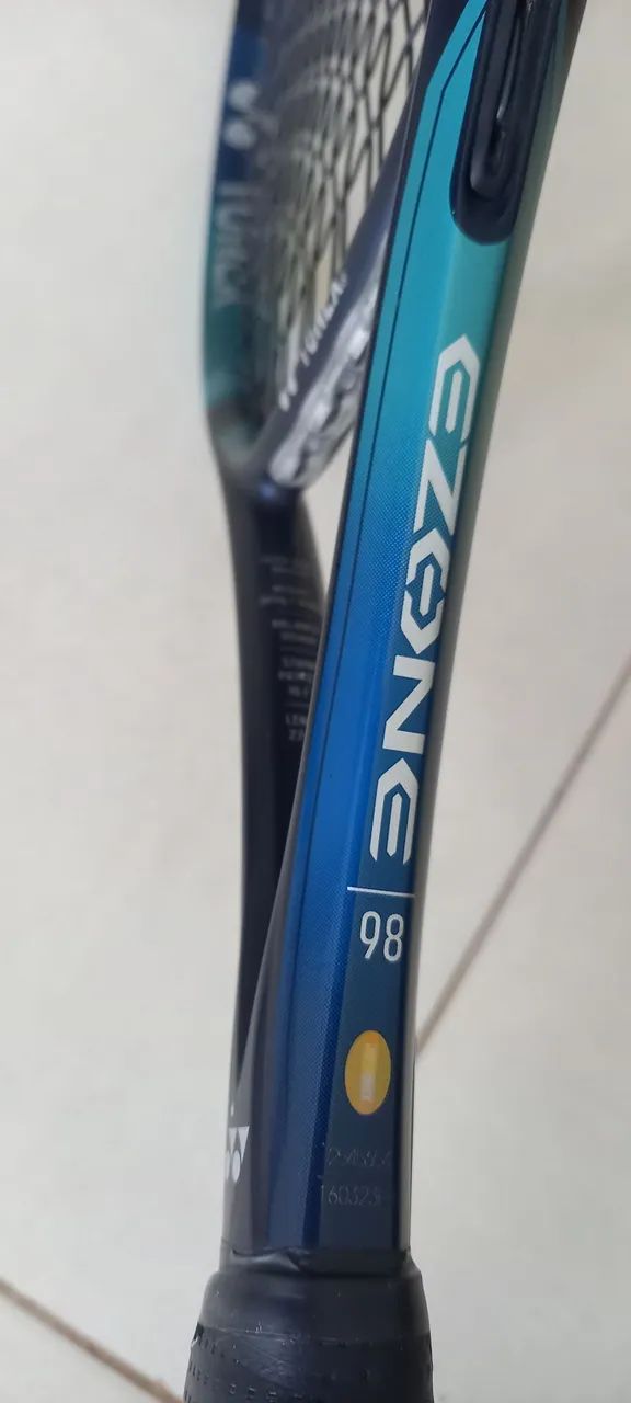 Raquete Yonex Ezone 98 - L3 - Foto 2