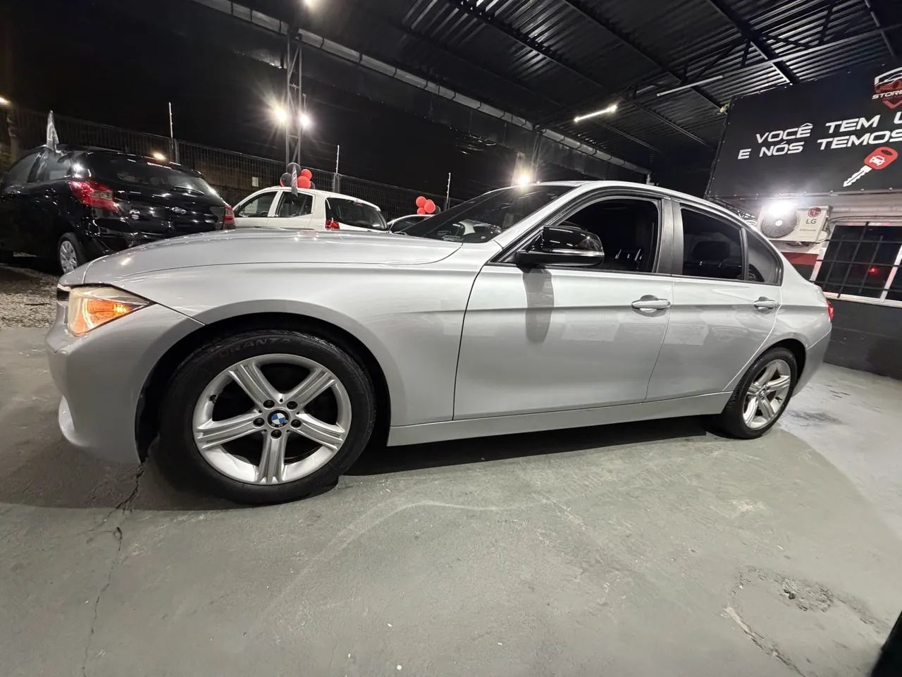 BMW 320I 320i 2013 - Foto 4