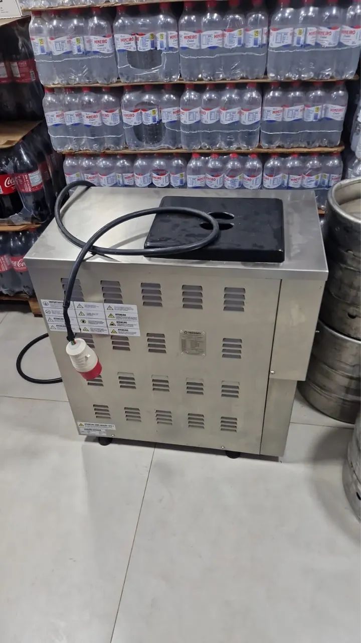 Máquina de sorvete 