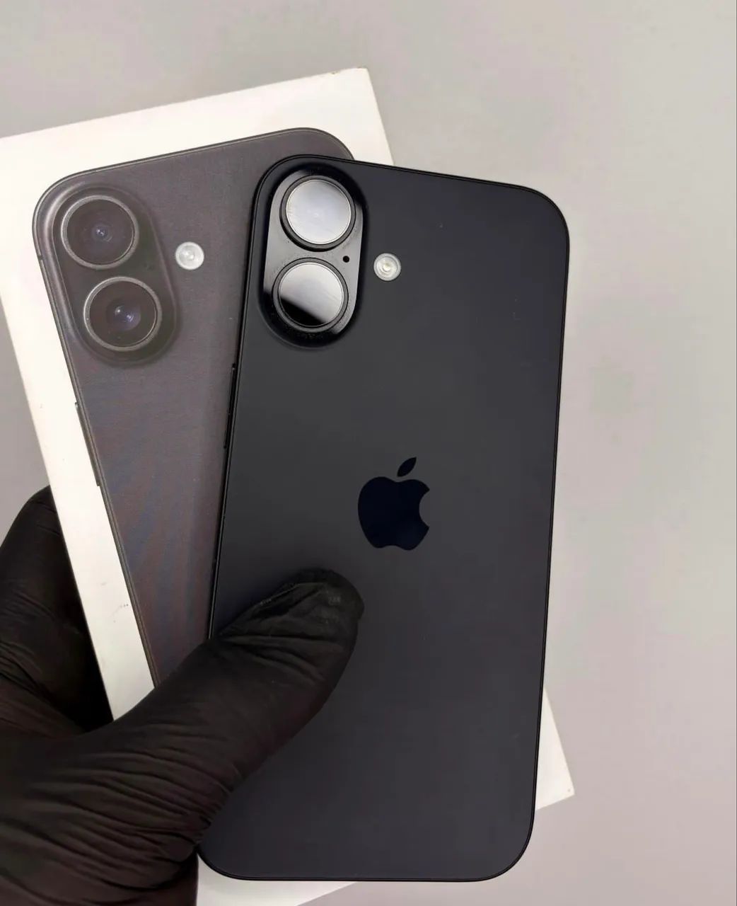 iPhone 16 128GB gataria Apple até maio/2027