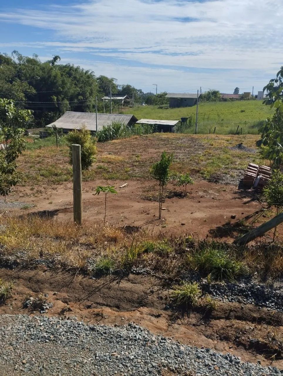 TERRENO A VENDA EM PICARRAS 