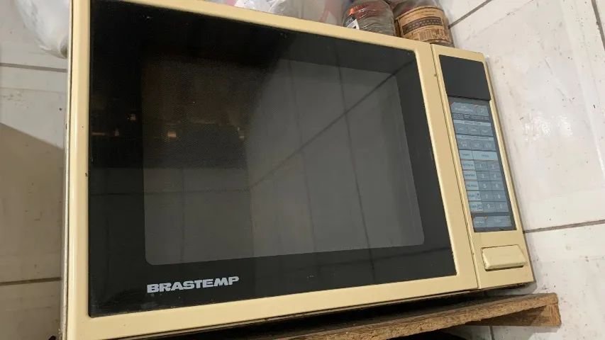 Microondas Brastemp para retirada de peças - Foto 2