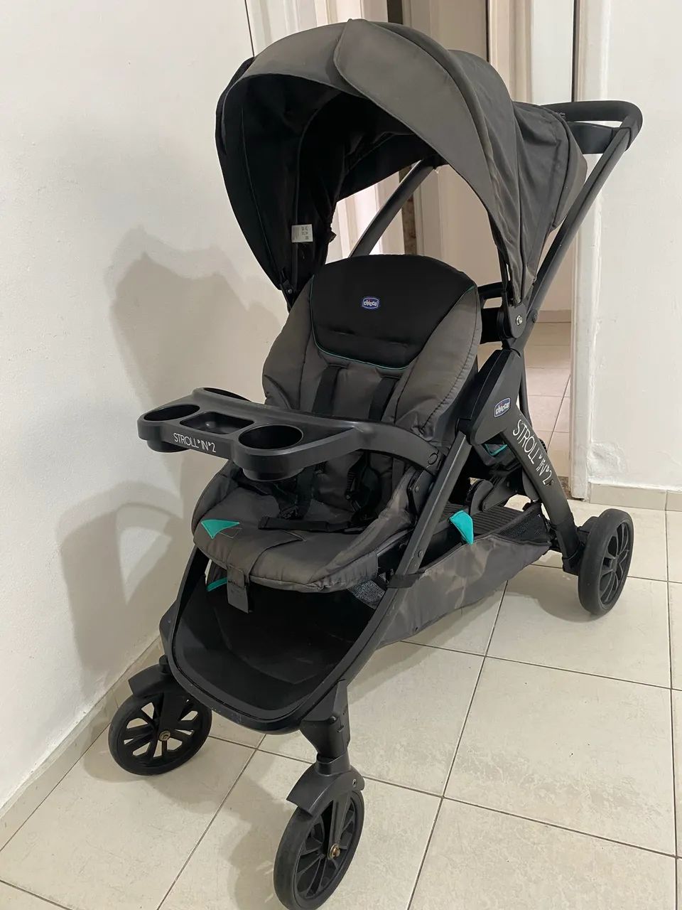 Carrinho de bebê 2 lugares usado 