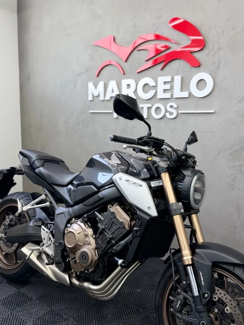 Honda CB 650R 2022 - Foto 2