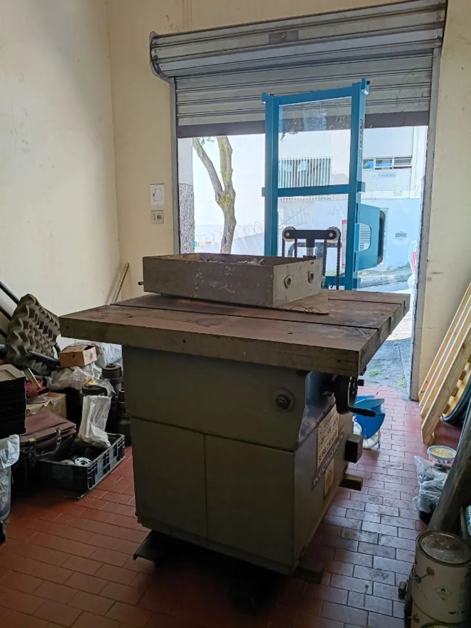 SERRA PARA MADEIRA INVICTA DELTA RT 40 - Máquinas para produção ...