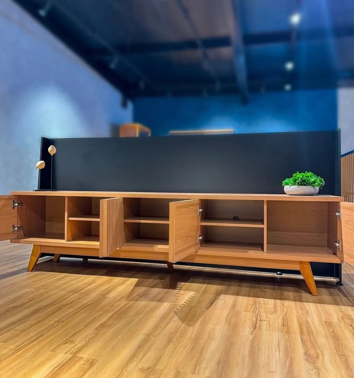 Rack Bancada Fortaleza C/Detalhe Ripado Larg. 2.18m Freijó Para TV's até 75 Polegadas - Foto 4