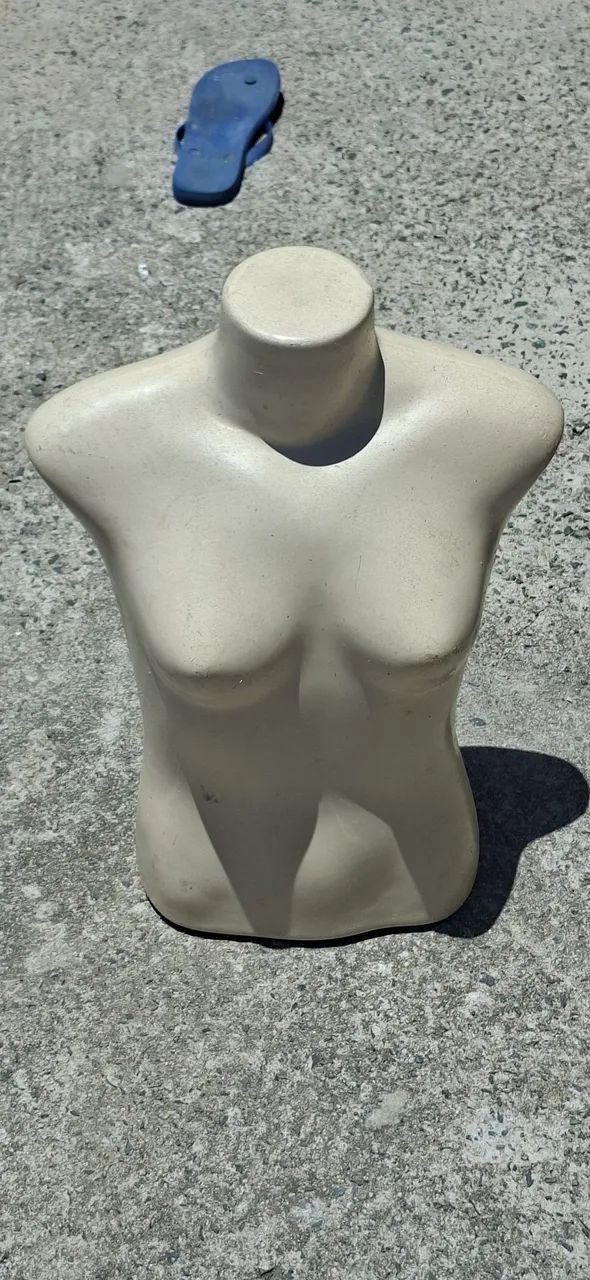 Busto feminino  - Foto 3