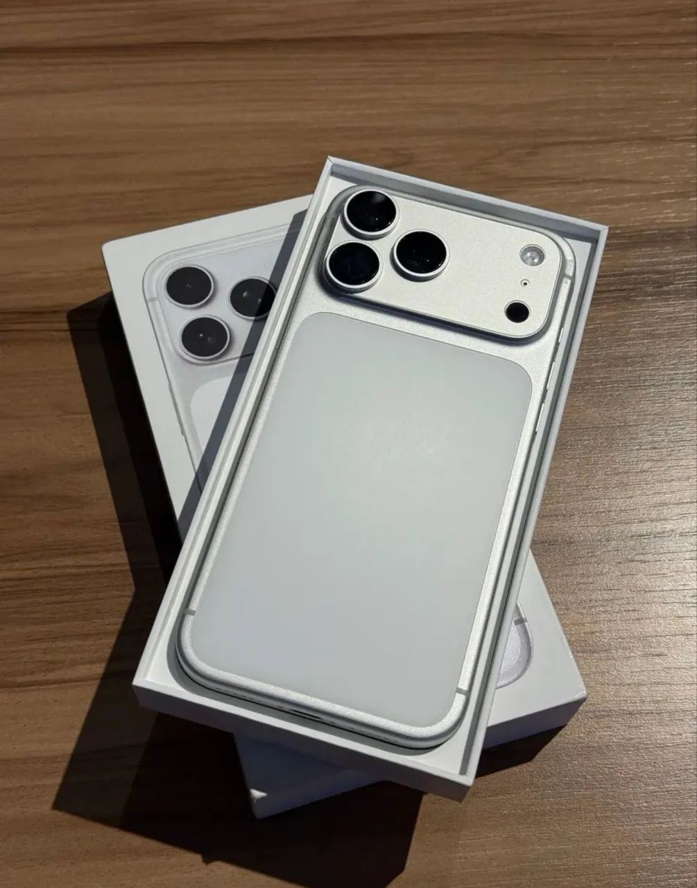 iPhone 17 Pro Max Prata 256GB Zero na caixa - Foto 3