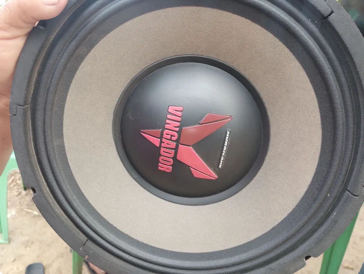 Vendo 2 médio grave 12 polegadas 350 RMS 