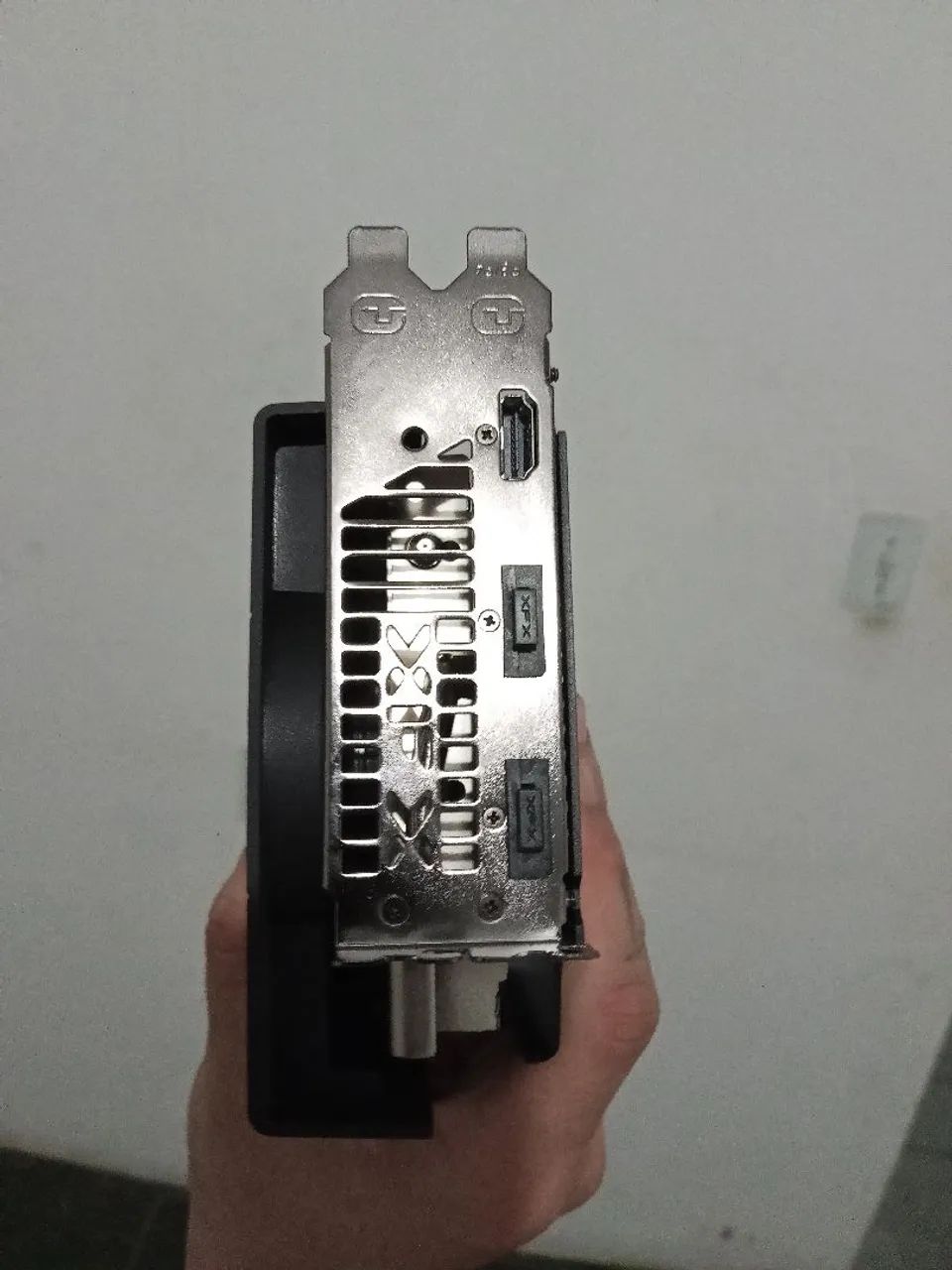 AMD RX 9060 XT 16GB - Foto 4