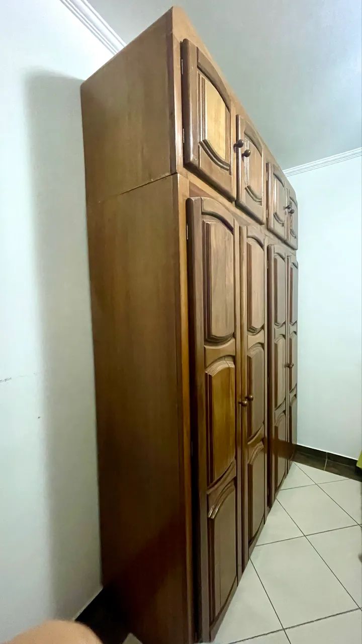 Guarda Roupas de casal de Madeira Maciça  - Foto 5