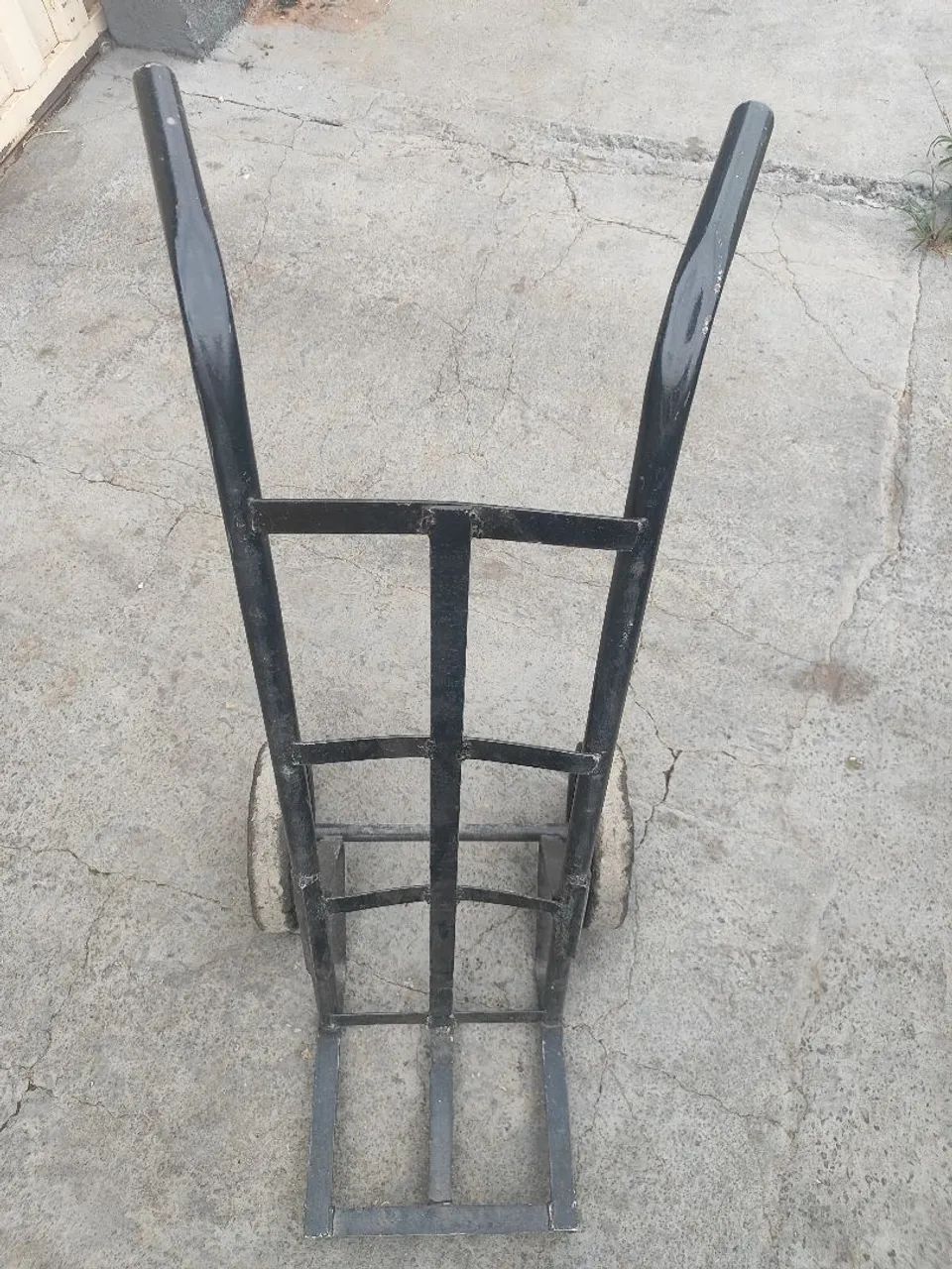 Vendo carrinho de entrega cap 200 kg  - Foto 2