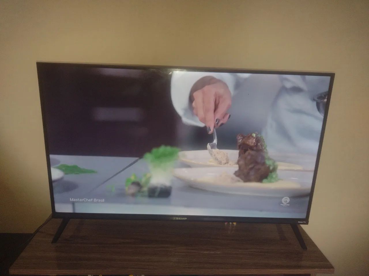 Vendo smart tv 32 polegadas  - Foto 3