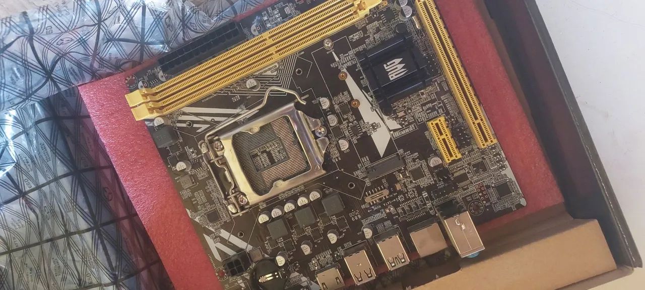 B75 REVENGER - Foto 2