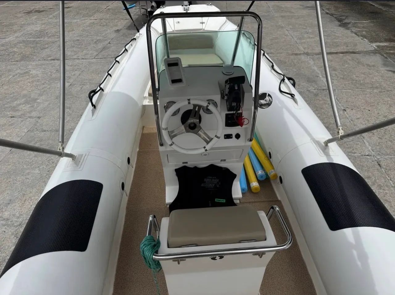 Zefir G600 2014 Impecável + Evinrude 130HP (190h) | Pronto pra Navegar - Foto 3