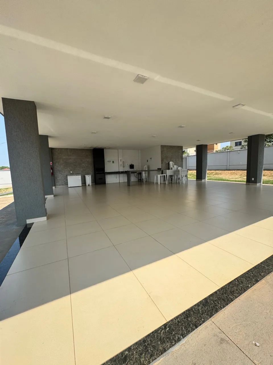 Apto semi mobiliado no Brisas do lago R$ 3200,00 com condomínio  - Foto 3