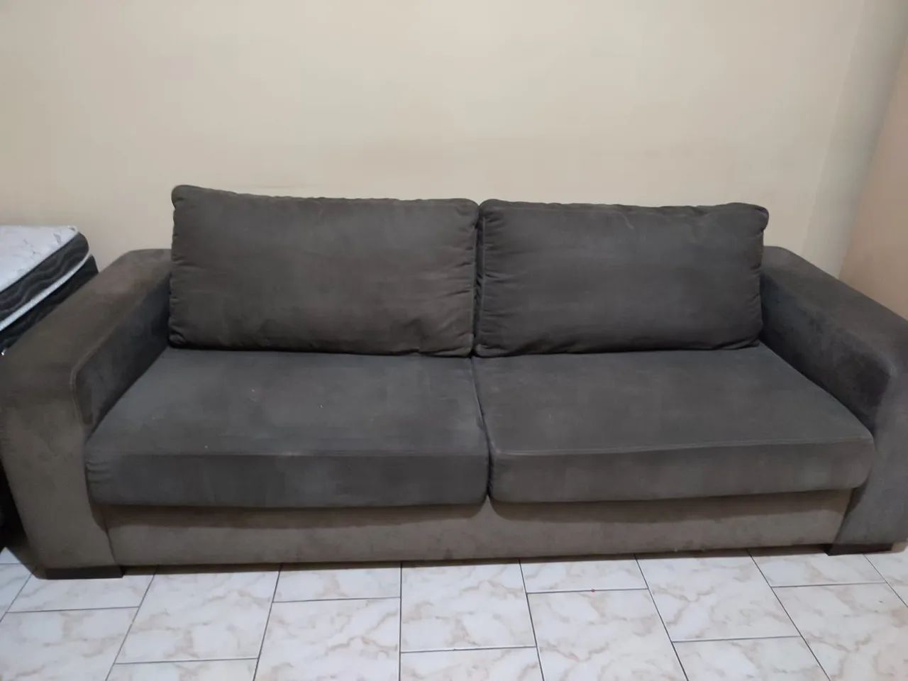 SOFA 3 LUGARES USADO