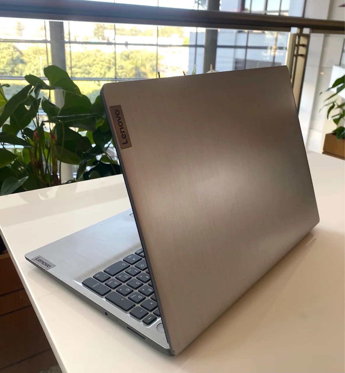 Notebook Lenovo ultrafino - Foto 2