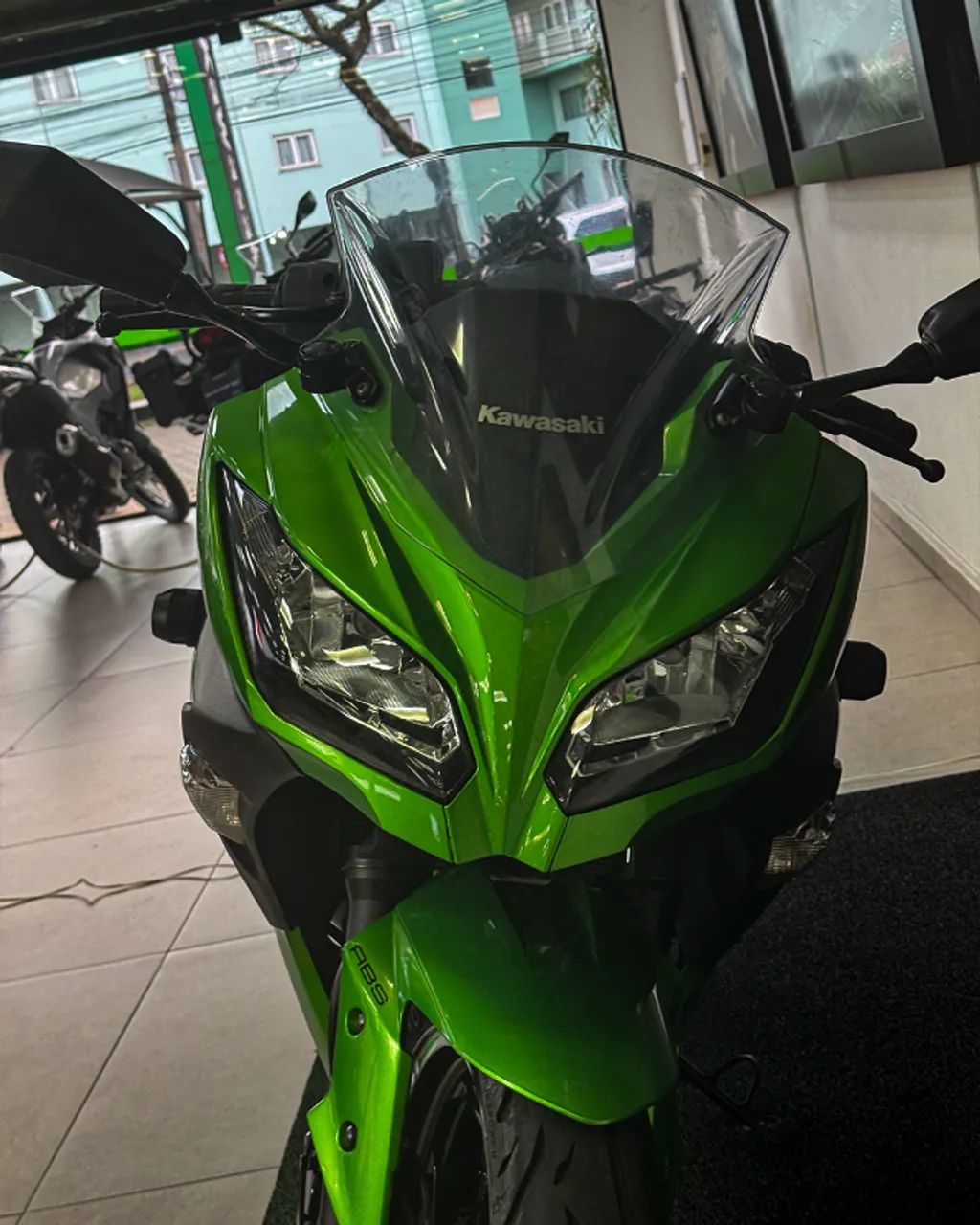 Ninja 300 | 2024 - Foto 3