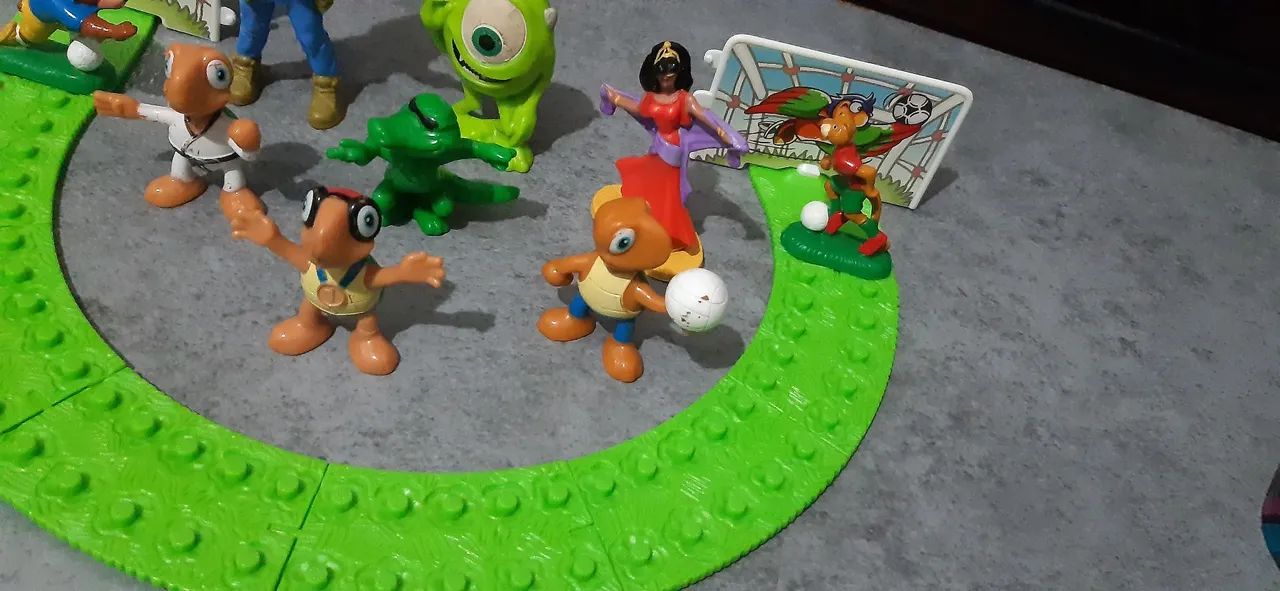 Lote de miniaturas antigas - Foto 3