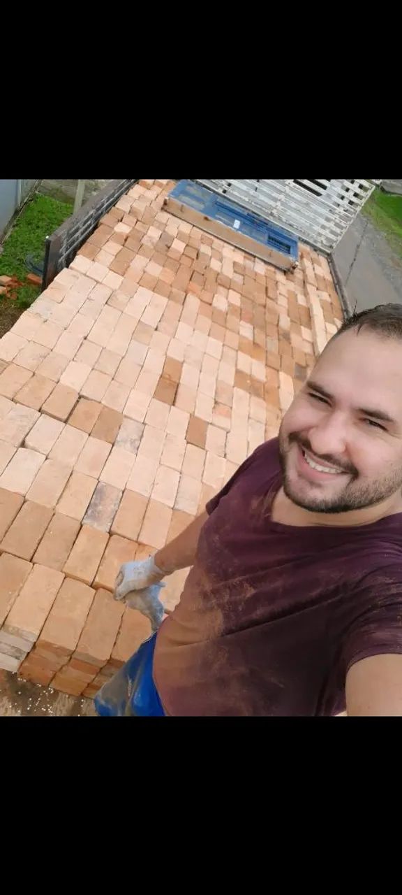 brick453011303385671682