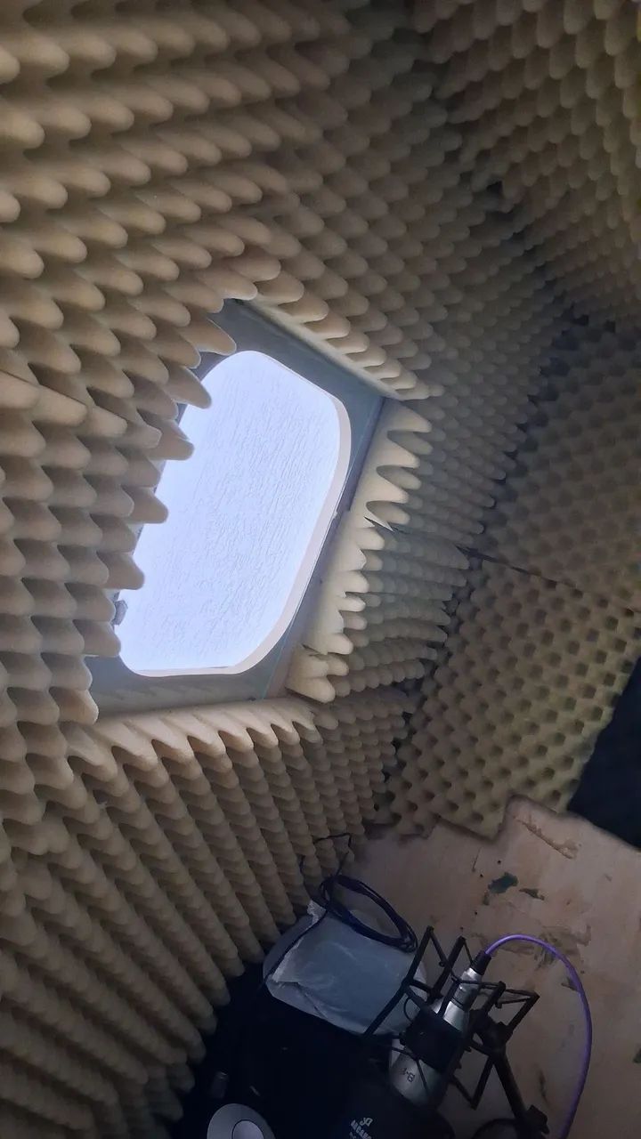 CABINE DE GRAVAÇÃO PROFISSIONAL - PRONTA PARA USO - Foto 5