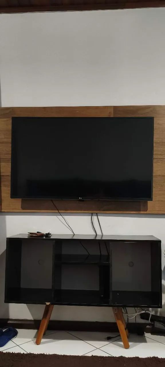 Vende painel com rack