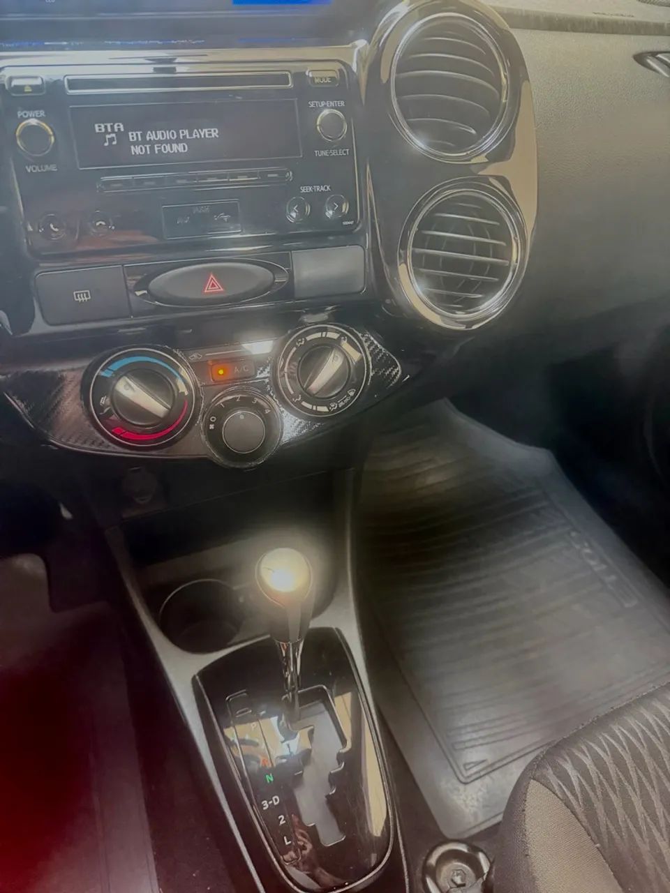 Toyota Etios XS 1.5 Flex 16V 5p Aut., foto 17 de 20