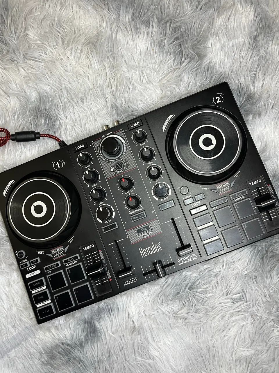Controladora Hercules DJControl Inpulse 200