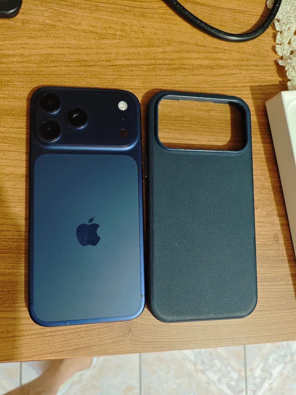 iPhone 17 Pro Max 256GB Azul | 95% Bateria | Caixa + Cabo - Foto 4
