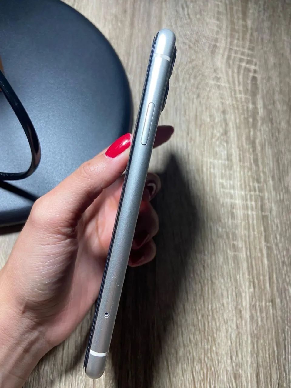 Vende-se iPhone 11 Branco 64gb - Foto 4