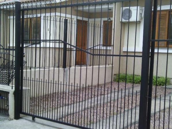 Portão de Correr R$ 990,00 à vista - Serralheria