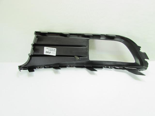 Grade Moldura Farol Milha Com Friso Cromado Gol G6 Direito - Foto 5