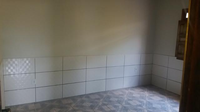 Alugo ótima casa para morar no bairro Raimundo Melo - Foto 5