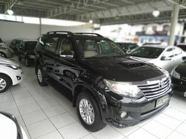 TOYOTA HILUX SW4 2013/2013 3.0 SRV 4X4 7 LUGARES 16V TURBO INTERCOOLER DIESEL 4P AUTOMÁTI